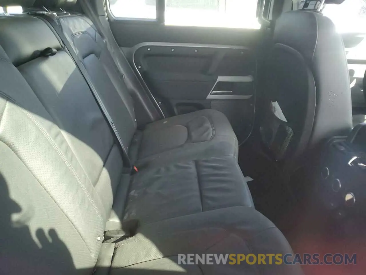 11 fotografías del automóvil dañado SALEP7EU5P2215127 LAND ROVER DEFENDER 2023