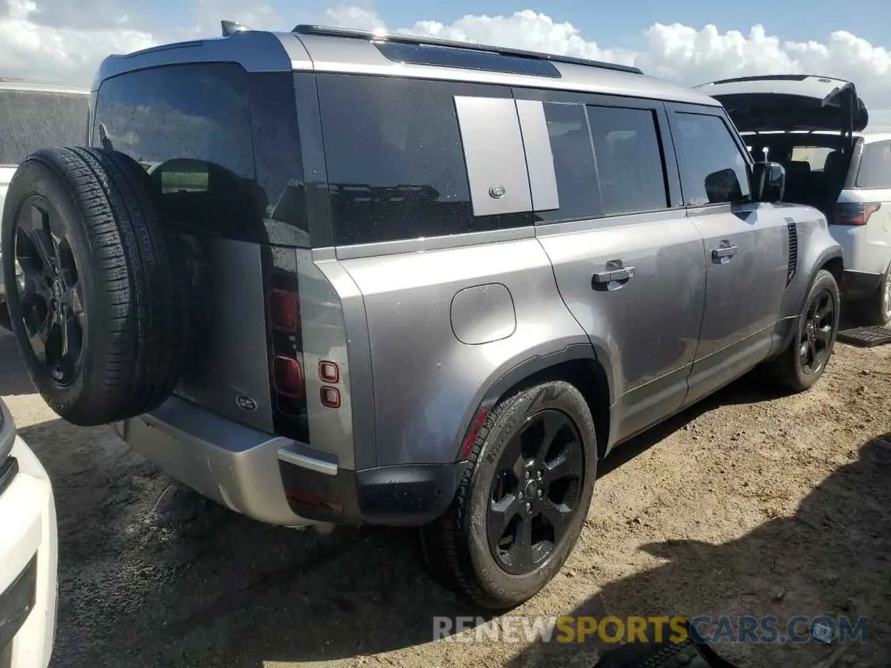 3 fotografías del automóvil dañado SALEP7EU5P2215127 LAND ROVER DEFENDER 2023