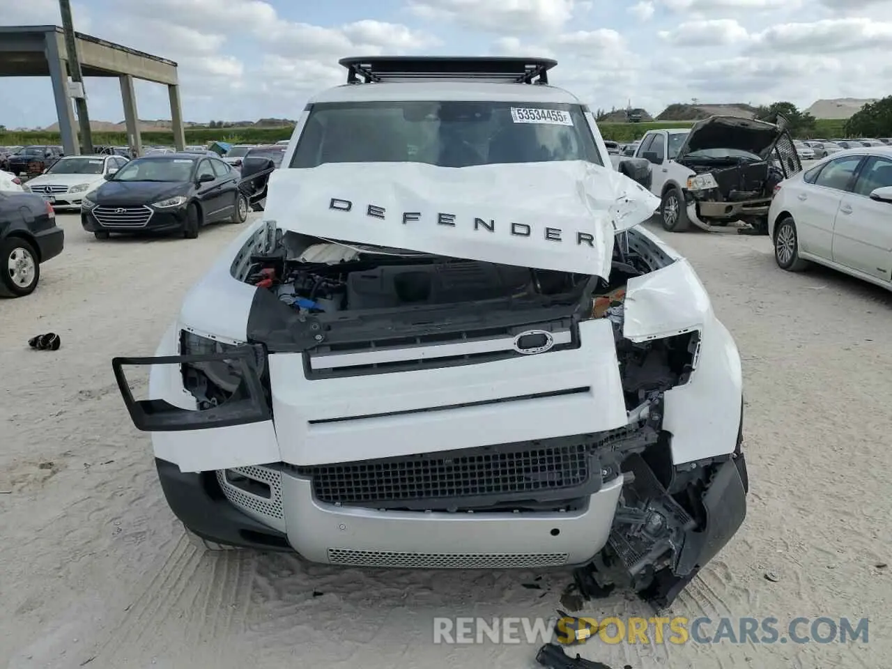 5 fotografías del automóvil dañado SALEPEEU6P2224987 LAND ROVER DEFENDER 2023