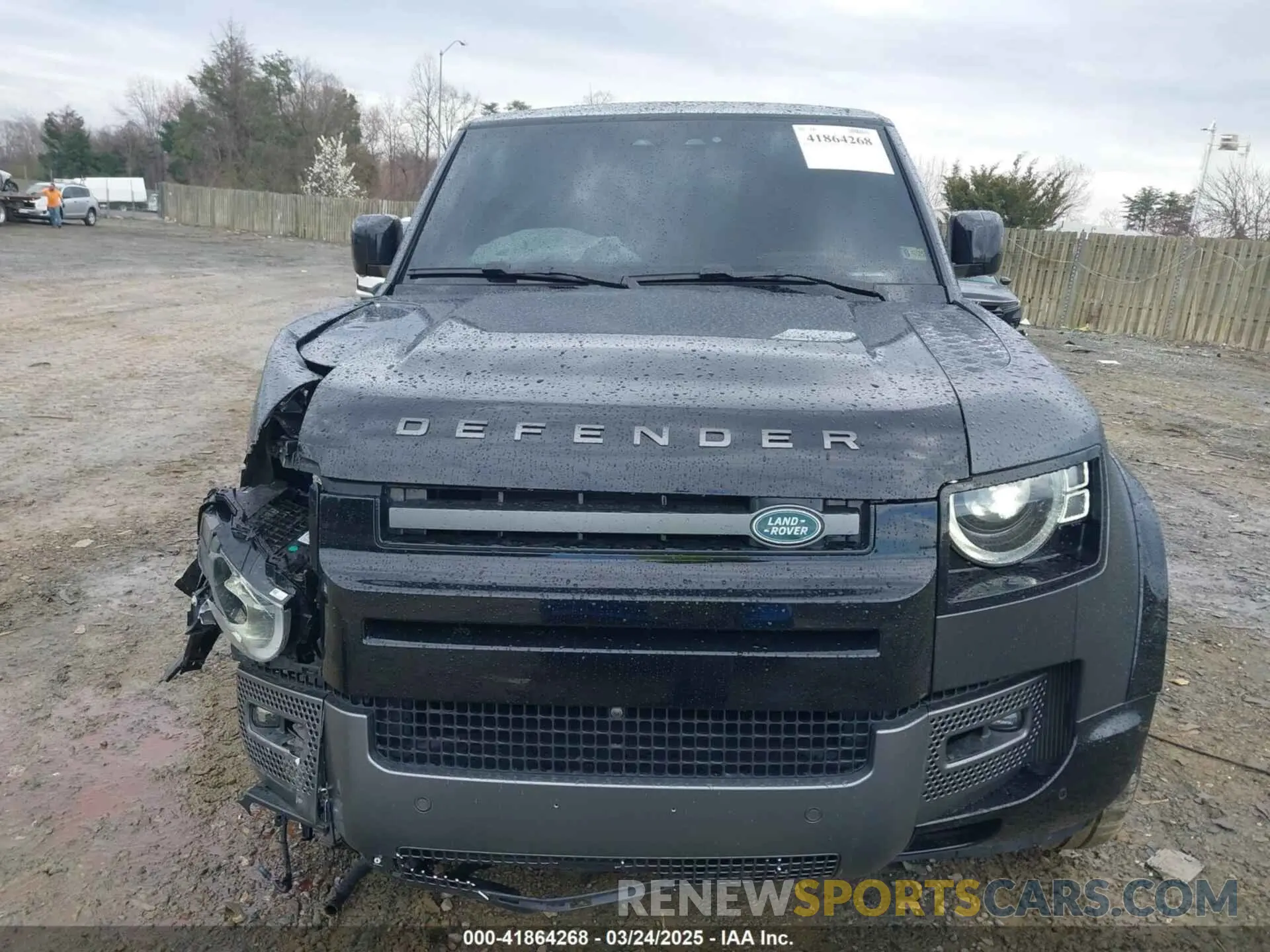 13 fotografías del automóvil dañado SALEW6EE5P2205560 LAND ROVER DEFENDER 2023