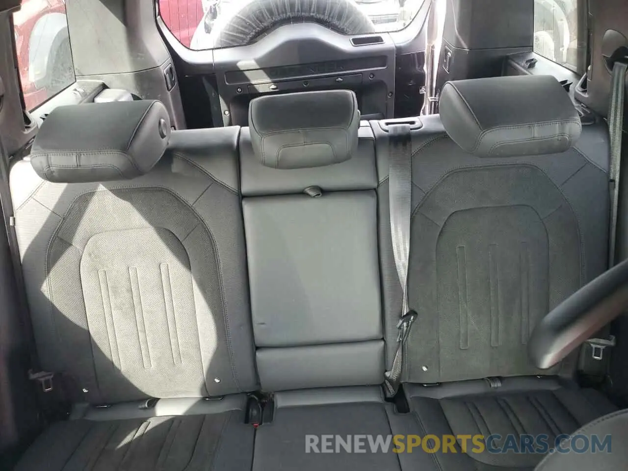 10 fotografías del automóvil dañado SALEWEEE2P2121741 LAND ROVER DEFENDER 2023