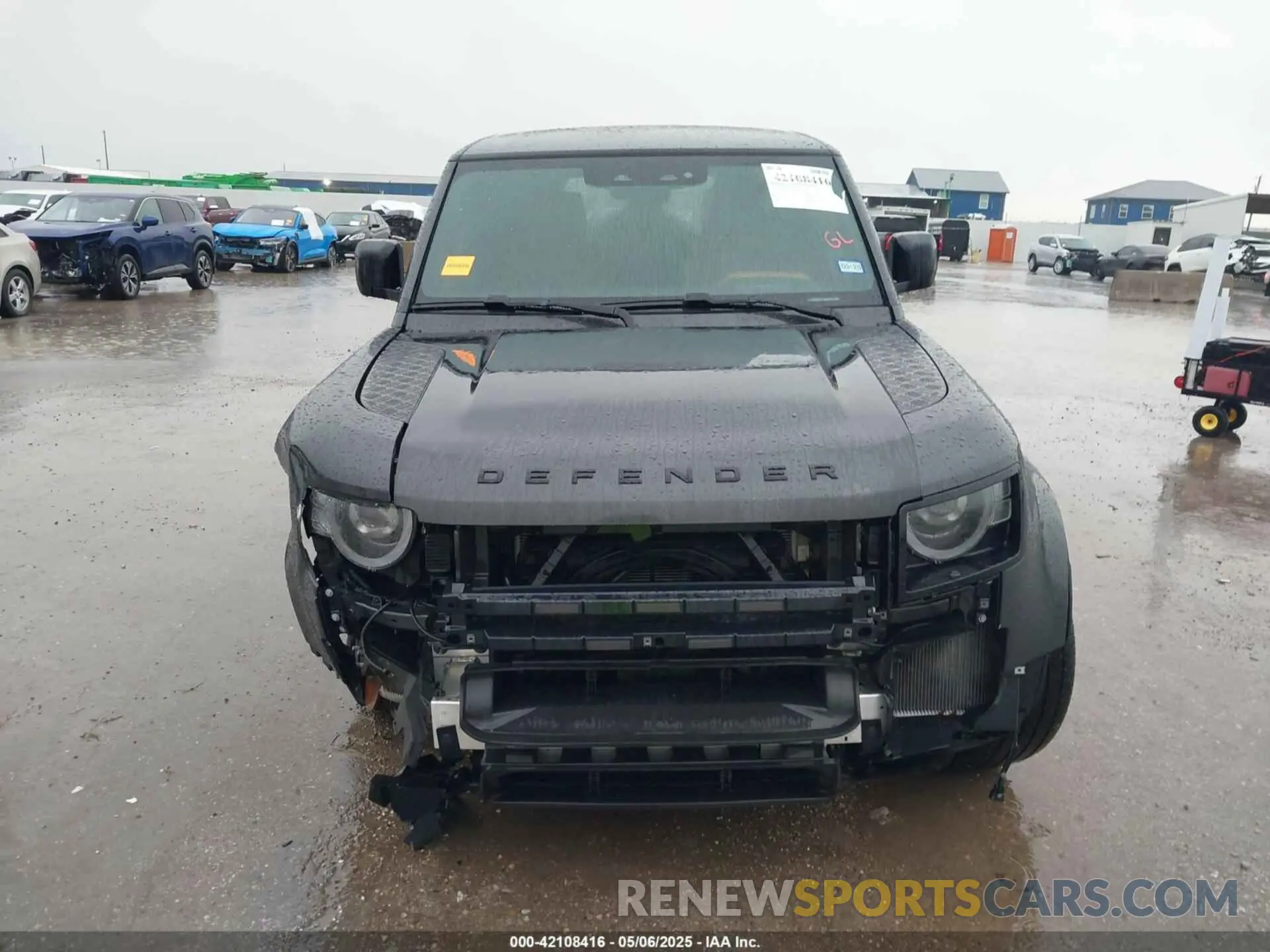 13 fotografías del automóvil dañado SALEWEEE8P2124272 LAND ROVER DEFENDER 2023