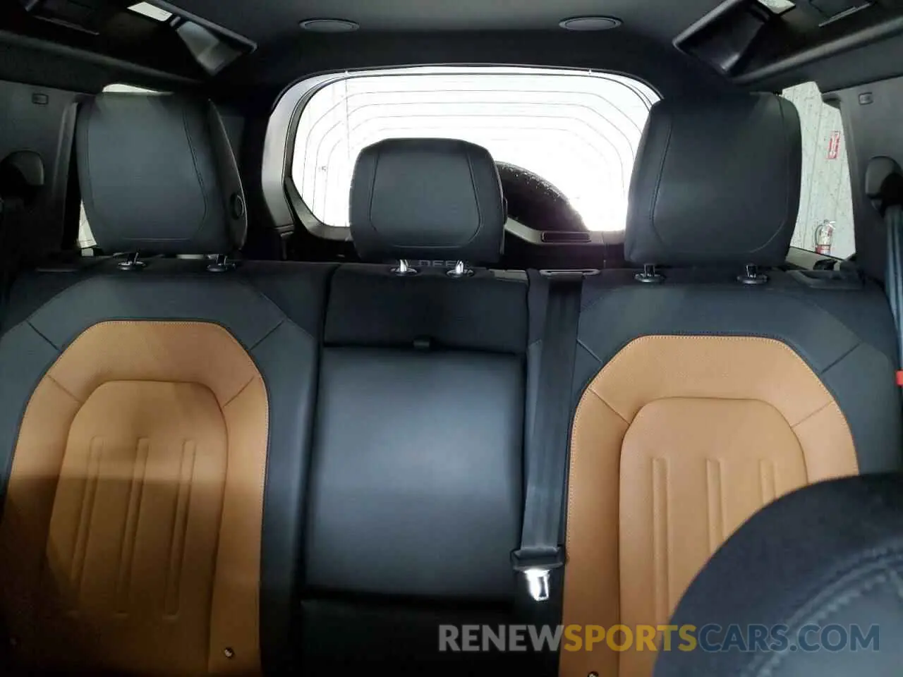 10 fotografías del automóvil dañado SALEX7EU8P2140939 LAND ROVER DEFENDER 2023