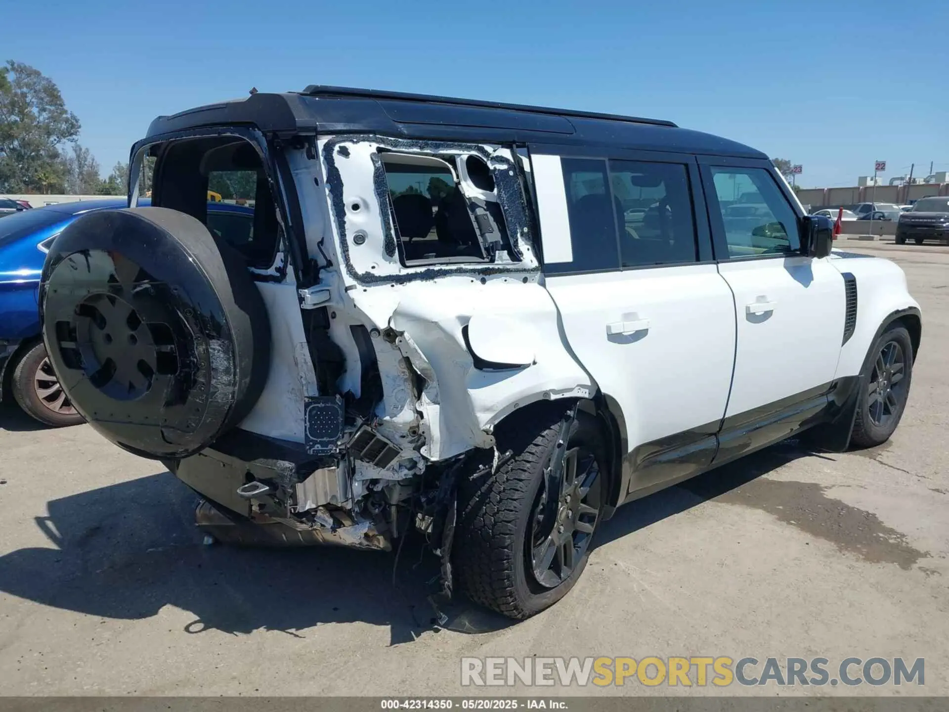 4 fotografías del automóvil dañado SALE27EU5R2352344 LAND ROVER DEFENDER 2024