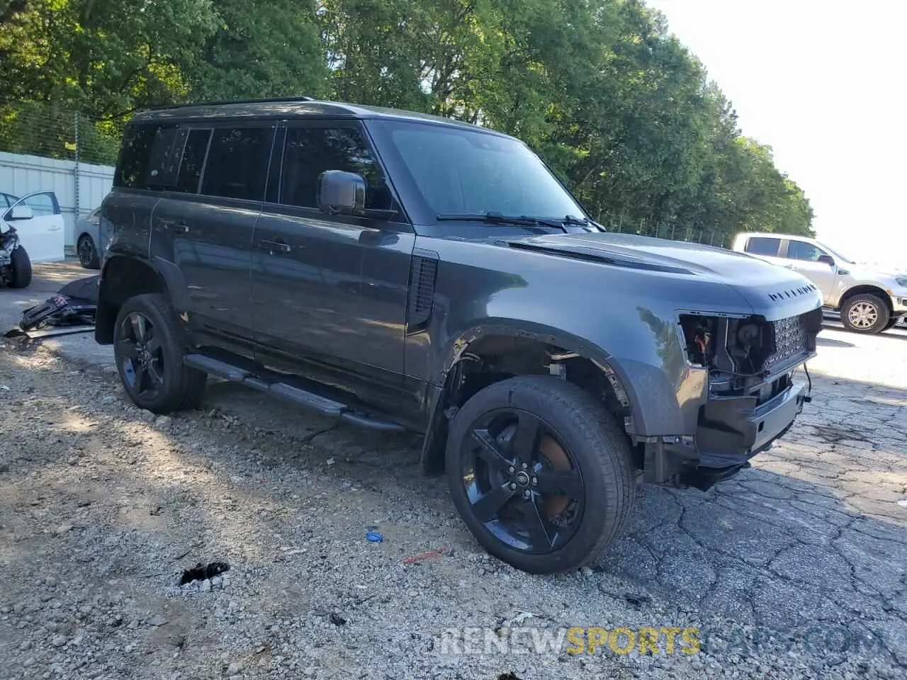 4 fotografías del automóvil dañado SALE27EU8R2307043 LAND ROVER DEFENDER 2024