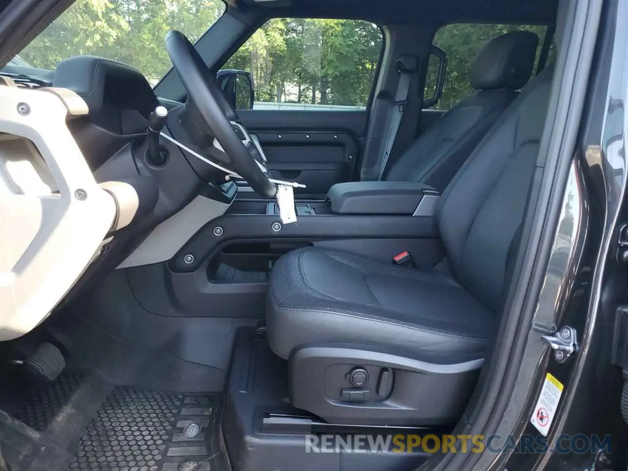 7 fotografías del automóvil dañado SALE27EU8R2307043 LAND ROVER DEFENDER 2024