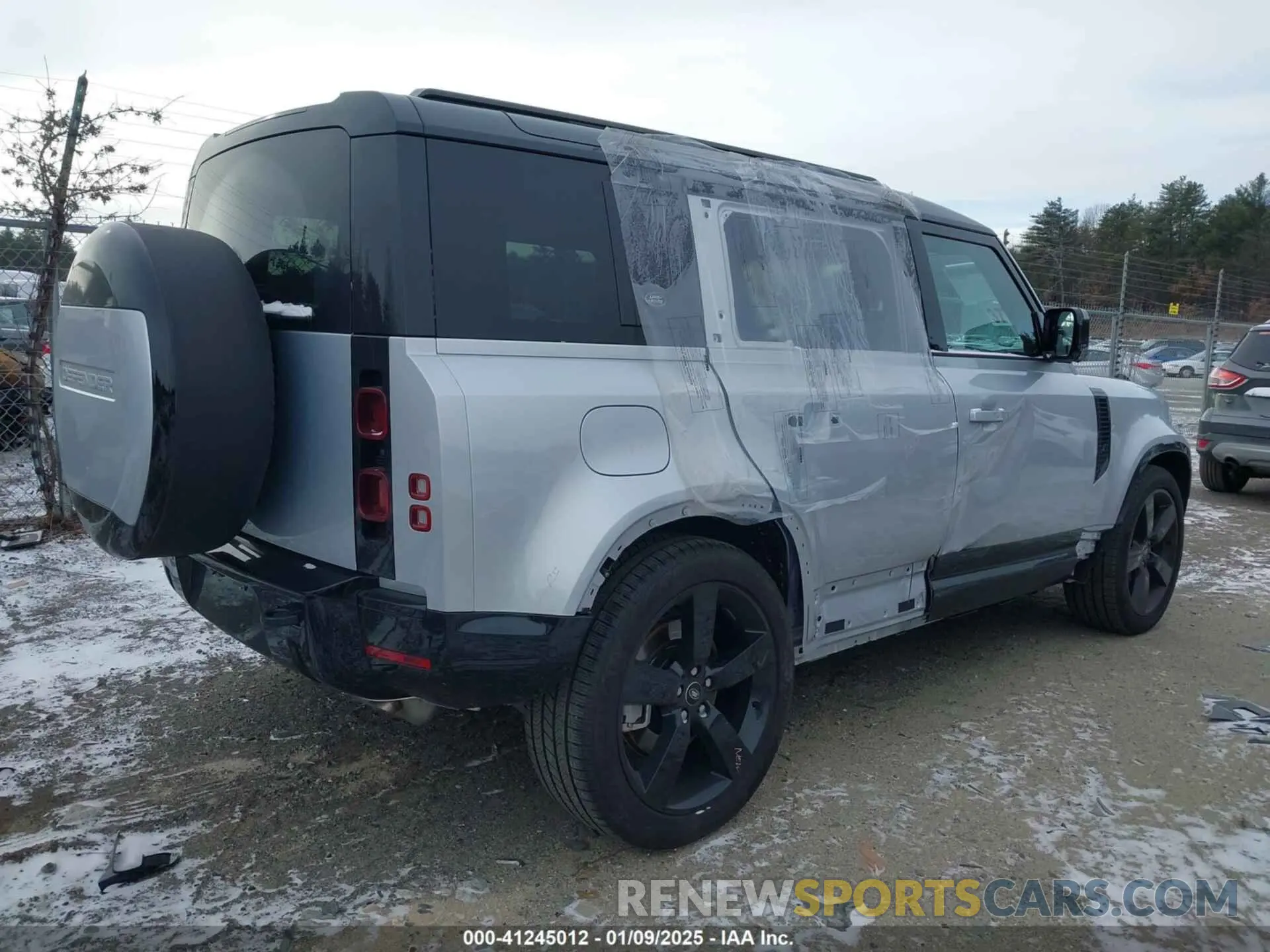 4 fotografías del automóvil dañado SALE27EU8R2335683 LAND ROVER DEFENDER 2024