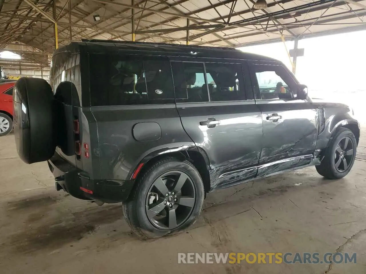 3 fotografías del automóvil dañado SALE27EU9R2318312 LAND ROVER DEFENDER 2024