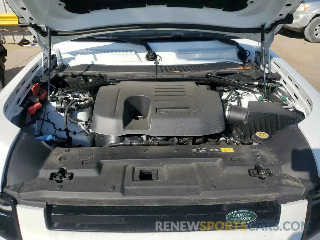 12 fotografías del automóvil dañado SALE27EUXR2289502 LAND ROVER DEFENDER 2024