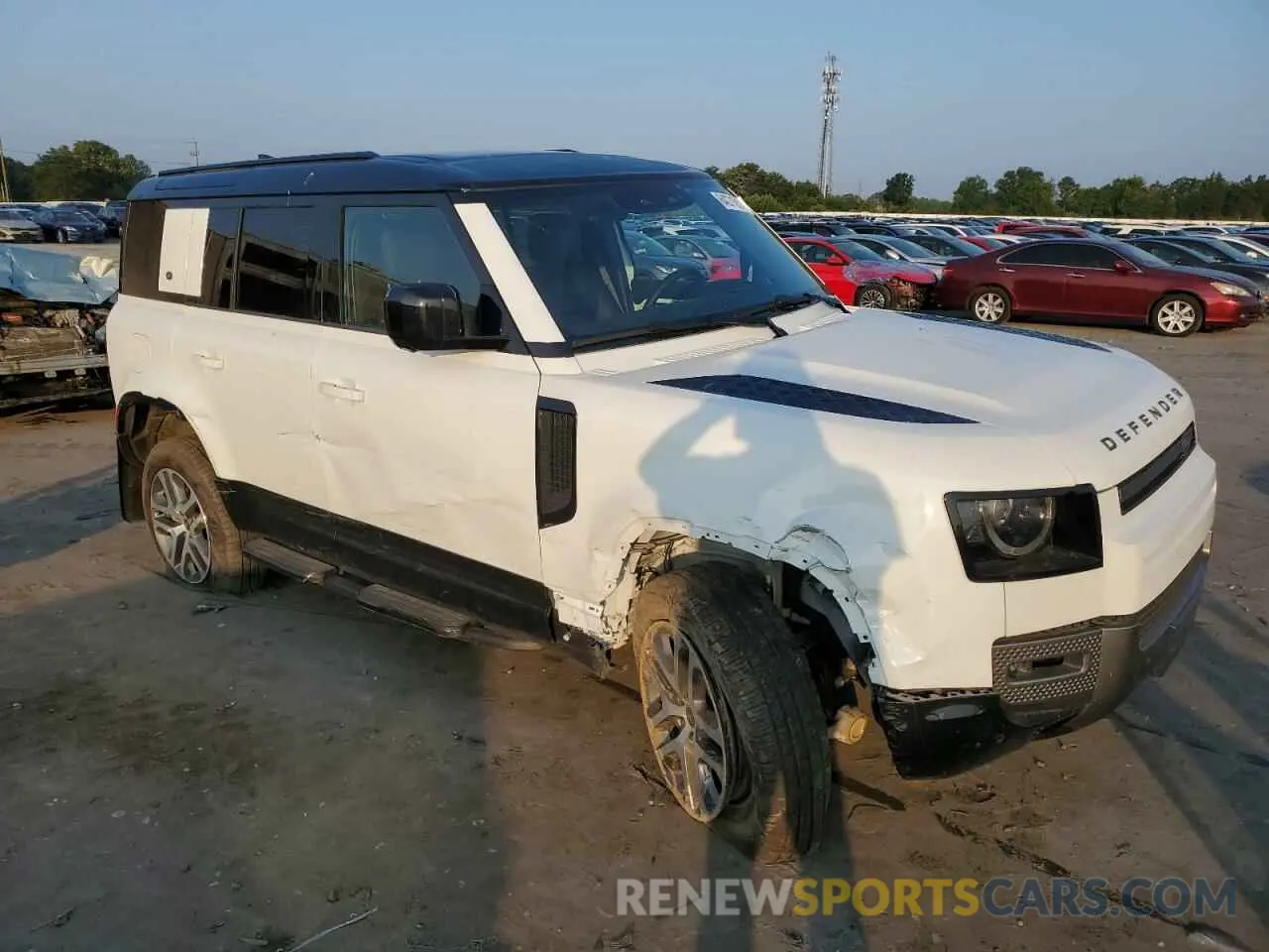 4 fotografías del automóvil dañado SALE2EEU0R2281574 LAND ROVER DEFENDER 2024