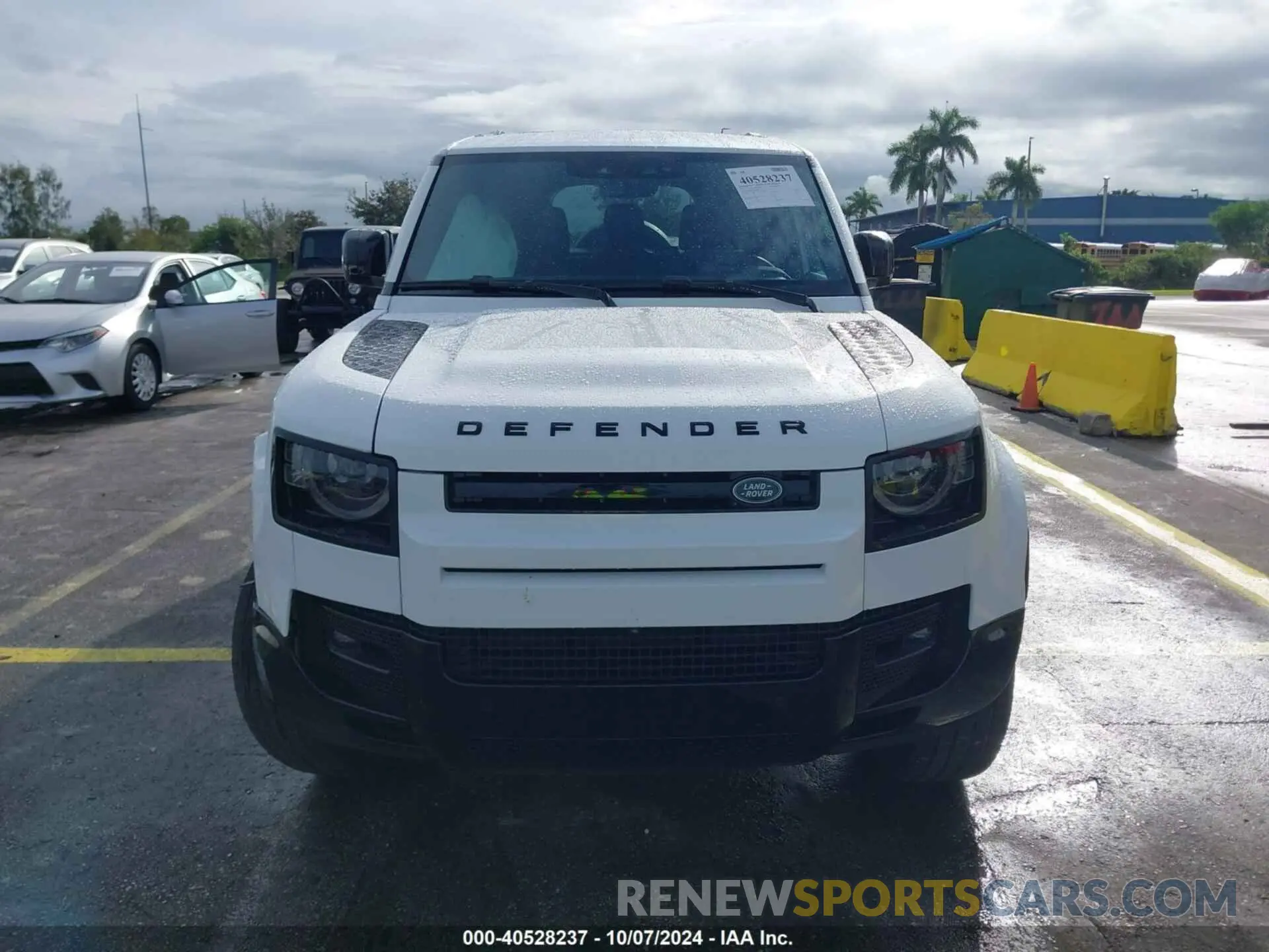 12 fotografías del automóvil dañado SALE2FEU6R2253672 LAND ROVER DEFENDER 2024
