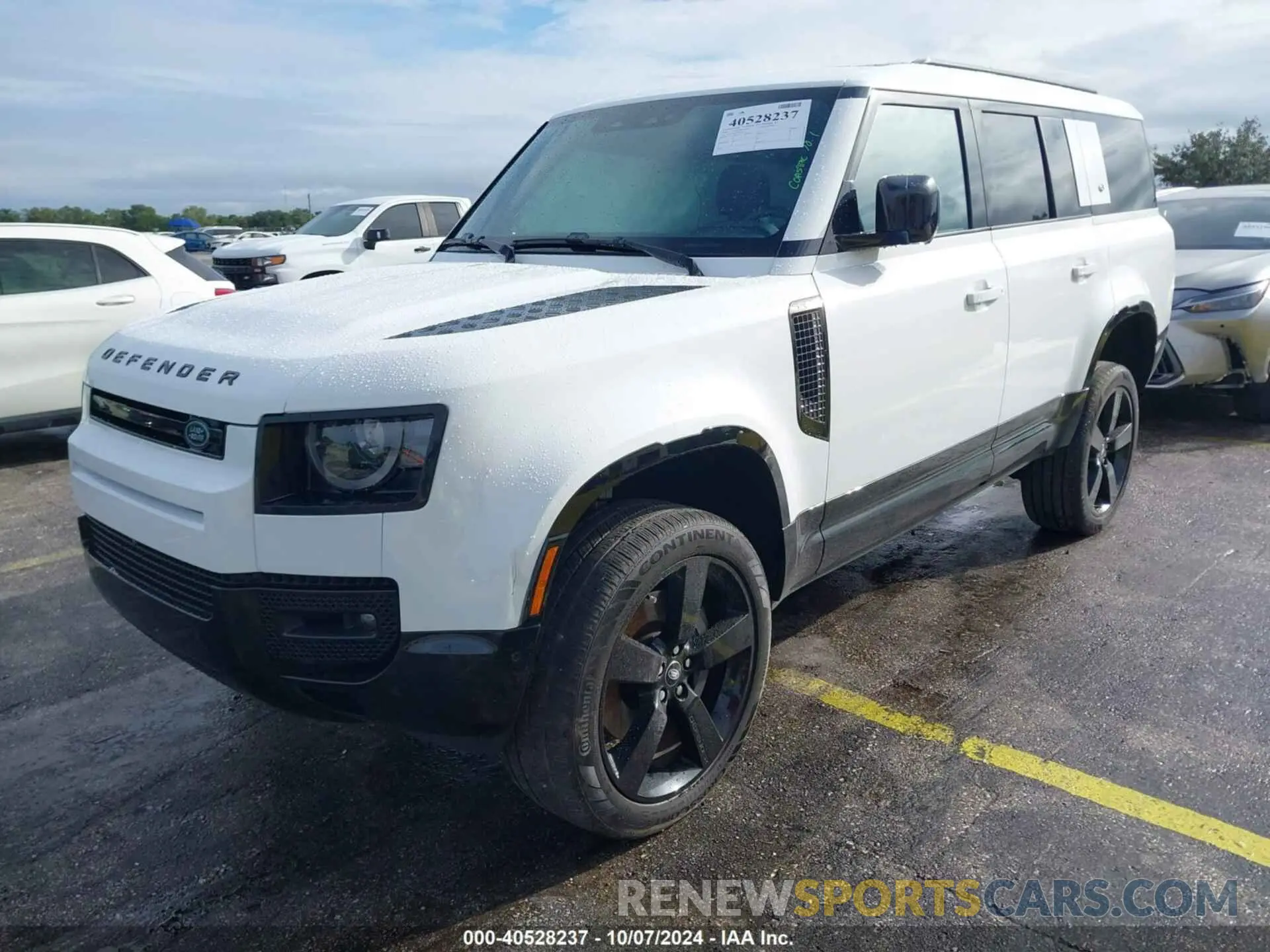 2 fotografías del automóvil dañado SALE2FEU6R2253672 LAND ROVER DEFENDER 2024