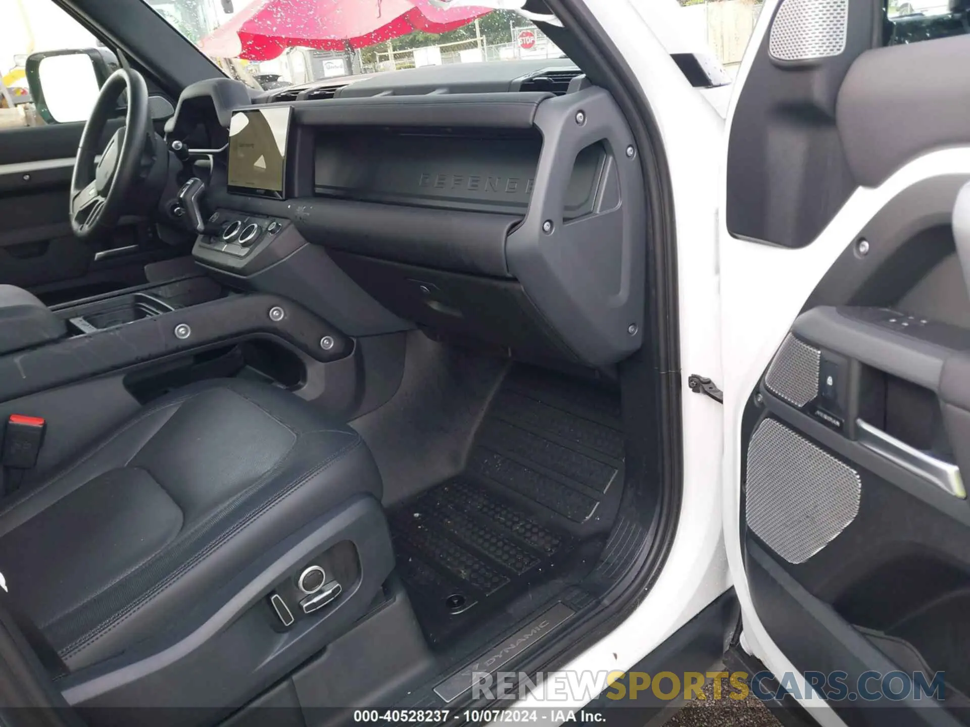 5 fotografías del automóvil dañado SALE2FEU6R2253672 LAND ROVER DEFENDER 2024