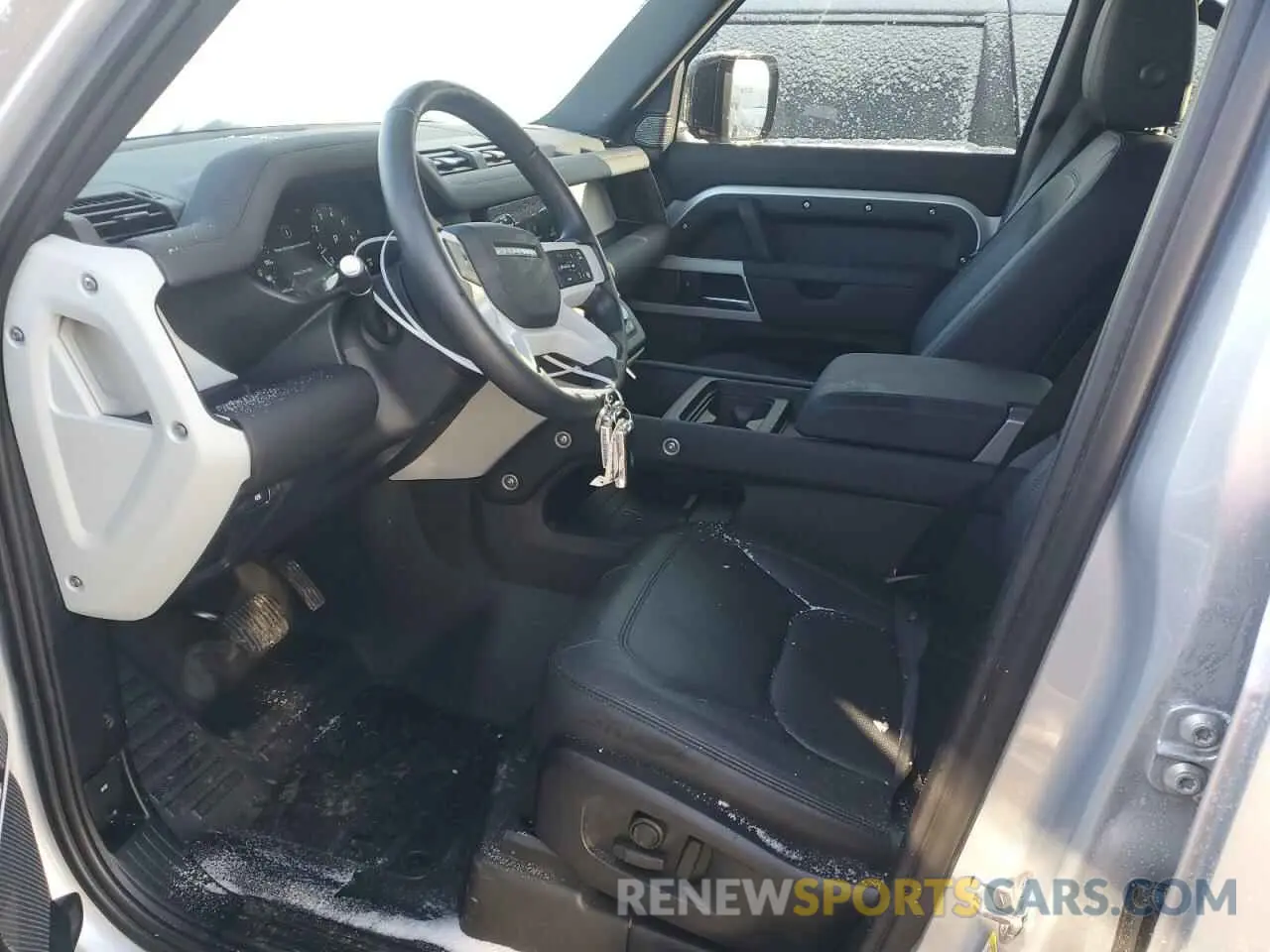 7 fotografías del automóvil dañado SALEJEEX3R2276169 LAND ROVER DEFENDER 2024