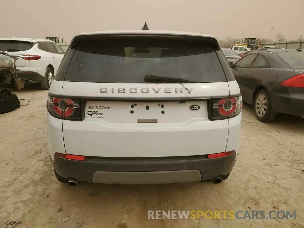 6 fotografías del automóvil dañado SALCP2FX0KH814834 LAND ROVER DISCOVERY 2019