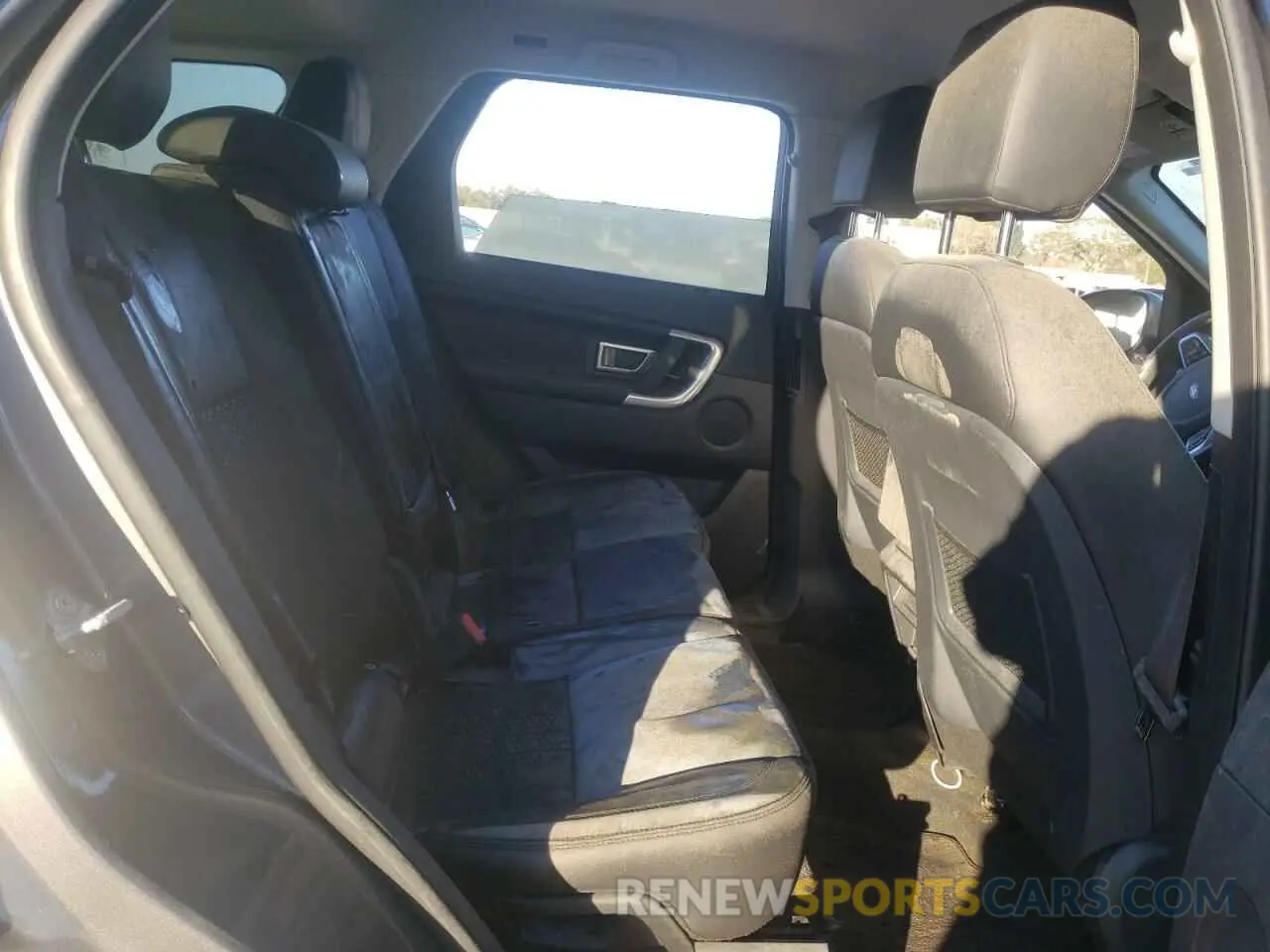 6 fotografías del automóvil dañado SALCP2FX0KH823680 LAND ROVER DISCOVERY 2019