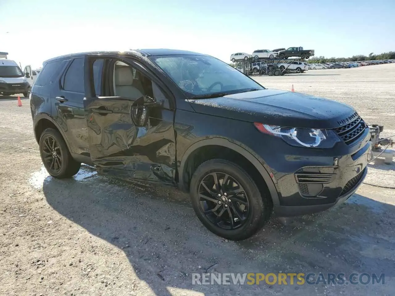 4 fotografías del automóvil dañado SALCP2FX1KH813689 LAND ROVER DISCOVERY 2019