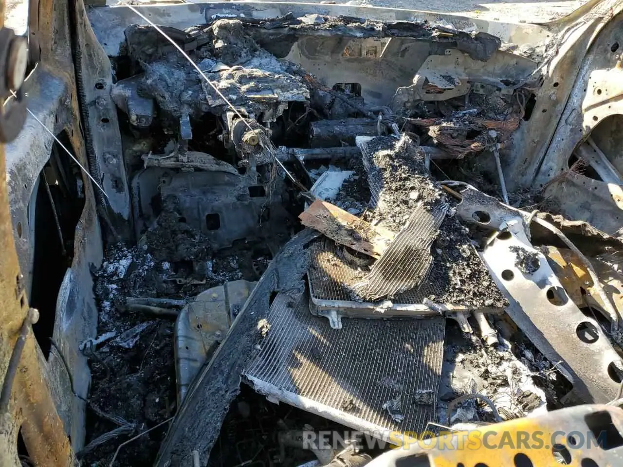 8 fotografías del automóvil dañado SALCP2FX4KH819471 LAND ROVER DISCOVERY 2019