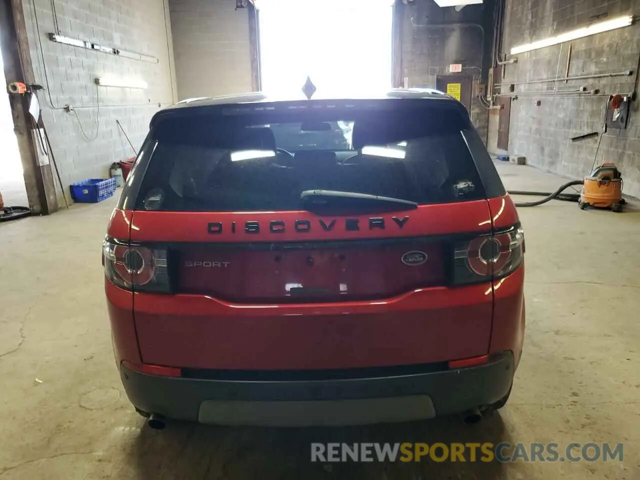 6 fotografías del automóvil dañado SALCP2FX5KH829488 LAND ROVER DISCOVERY 2019