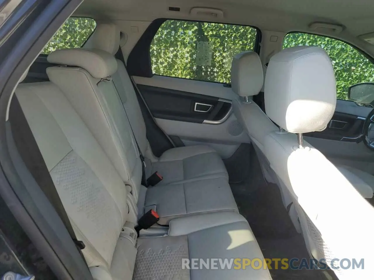 10 fotografías del automóvil dañado SALCP2FX6KH792516 LAND ROVER DISCOVERY 2019