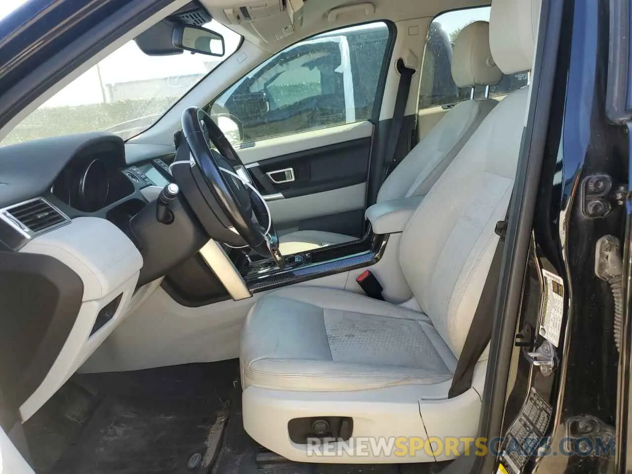 7 fotografías del automóvil dañado SALCP2FX6KH792516 LAND ROVER DISCOVERY 2019