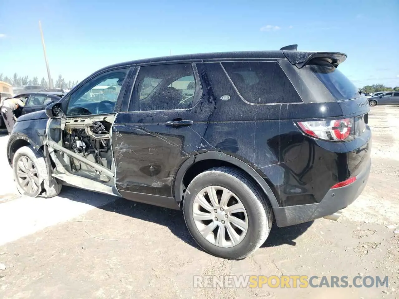 2 fotografías del automóvil dañado SALCP2FX6KH801652 LAND ROVER DISCOVERY 2019