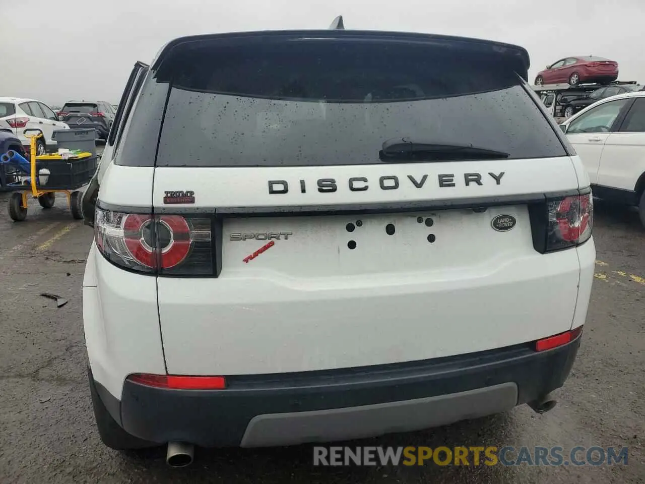 6 fotografías del automóvil dañado SALCP2FX6KH819424 LAND ROVER DISCOVERY 2019