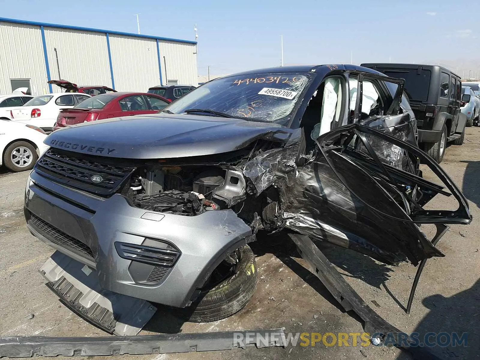 2 fotografías del automóvil dañado SALCP2FXXKH795192 LAND ROVER DISCOVERY 2019