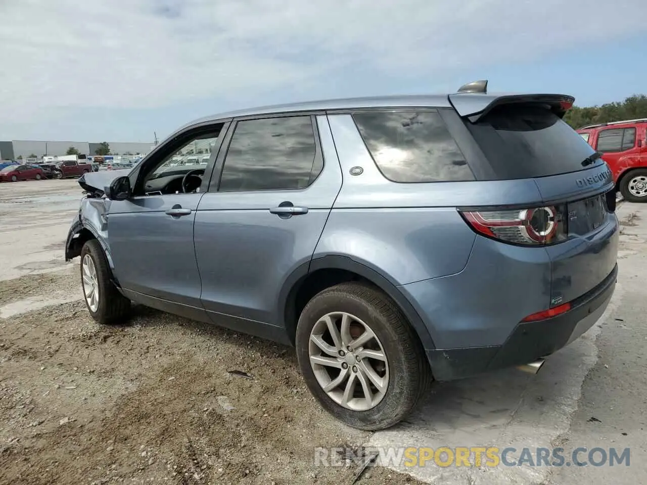 2 fotografías del automóvil dañado SALCR2FX0KH828131 LAND ROVER DISCOVERY 2019