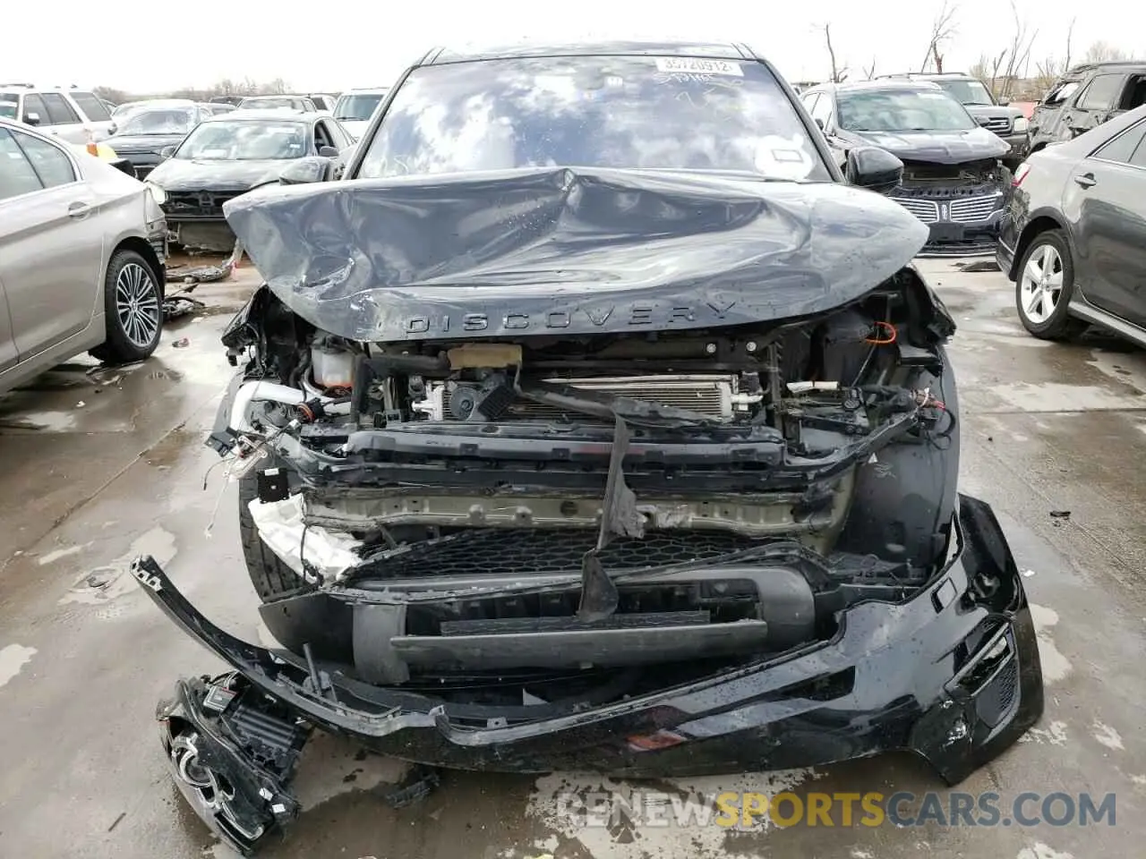 9 fotografías del automóvil dañado SALCR2FX1KH808017 LAND ROVER DISCOVERY 2019