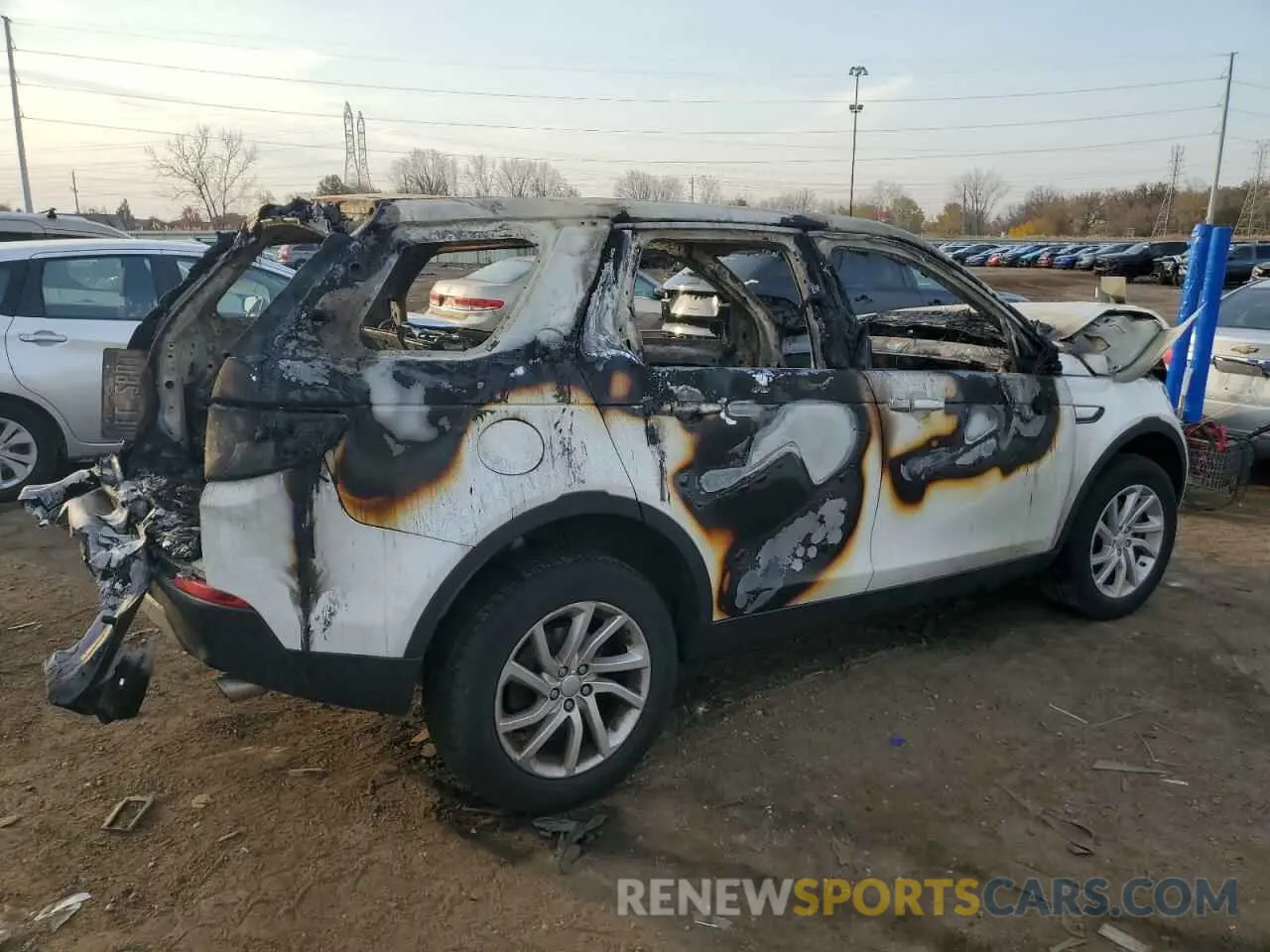 3 fotografías del automóvil dañado SALCR2FX1KH808714 LAND ROVER DISCOVERY 2019