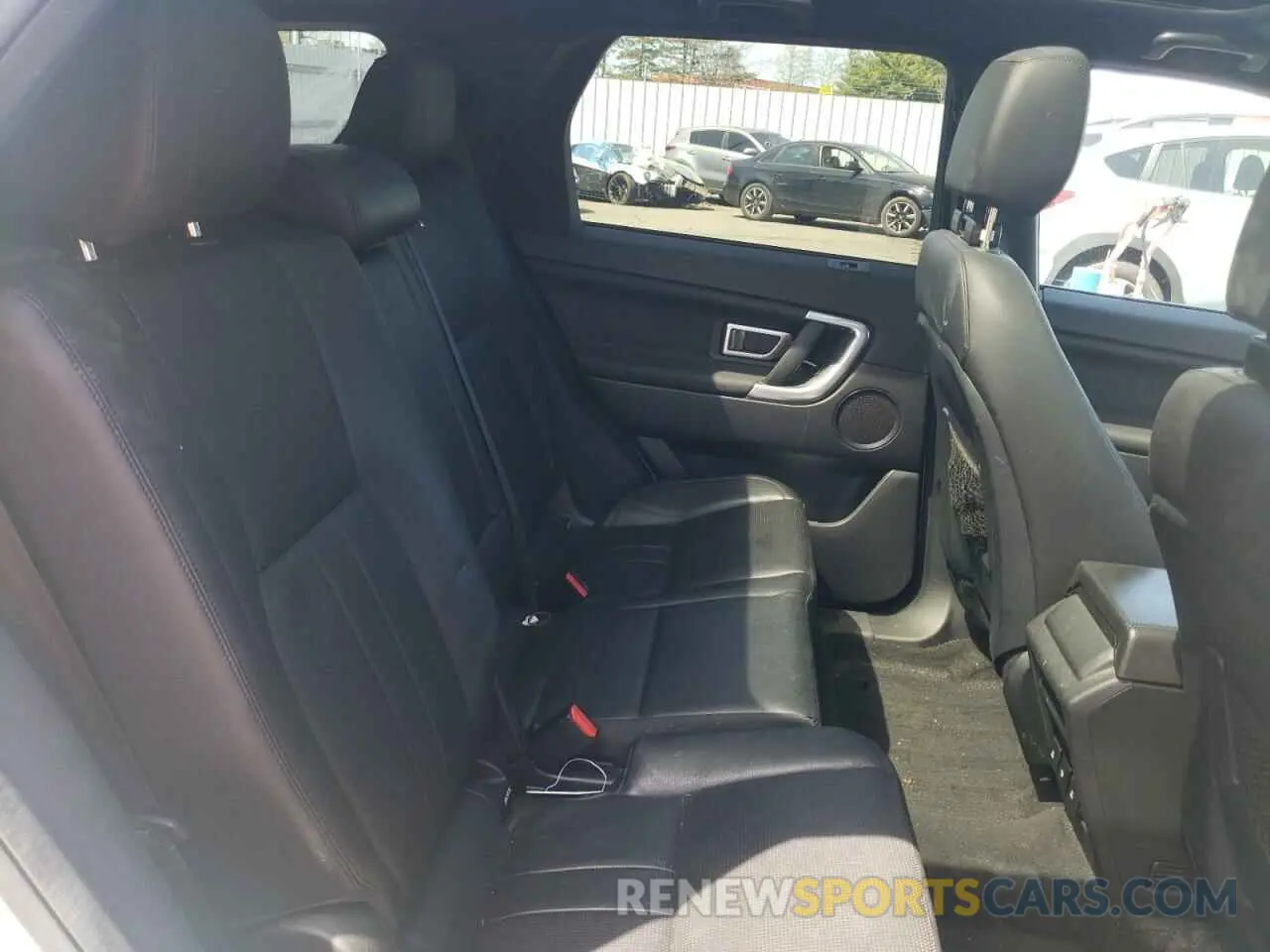 11 fotografías del automóvil dañado SALCR2FX4KH788779 LAND ROVER DISCOVERY 2019