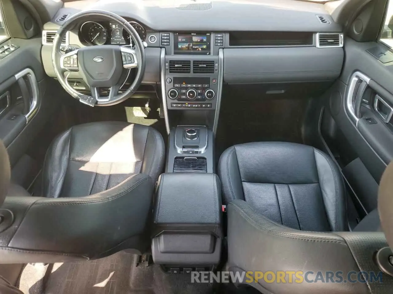 8 fotografías del automóvil dañado SALCR2FX5KH797278 LAND ROVER DISCOVERY 2019