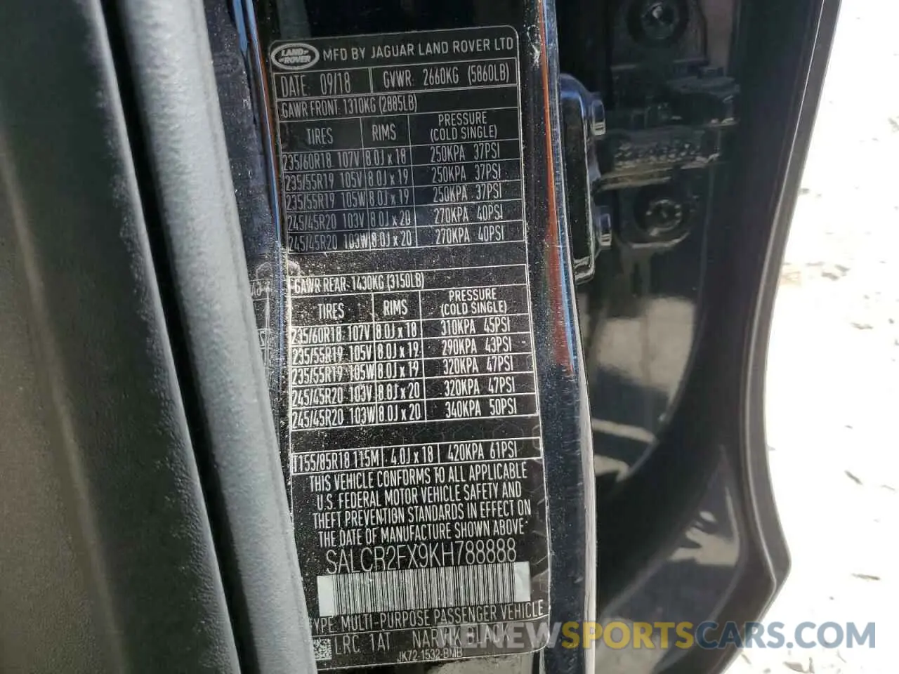 13 fotografías del automóvil dañado SALCR2FX9KH788888 LAND ROVER DISCOVERY 2019