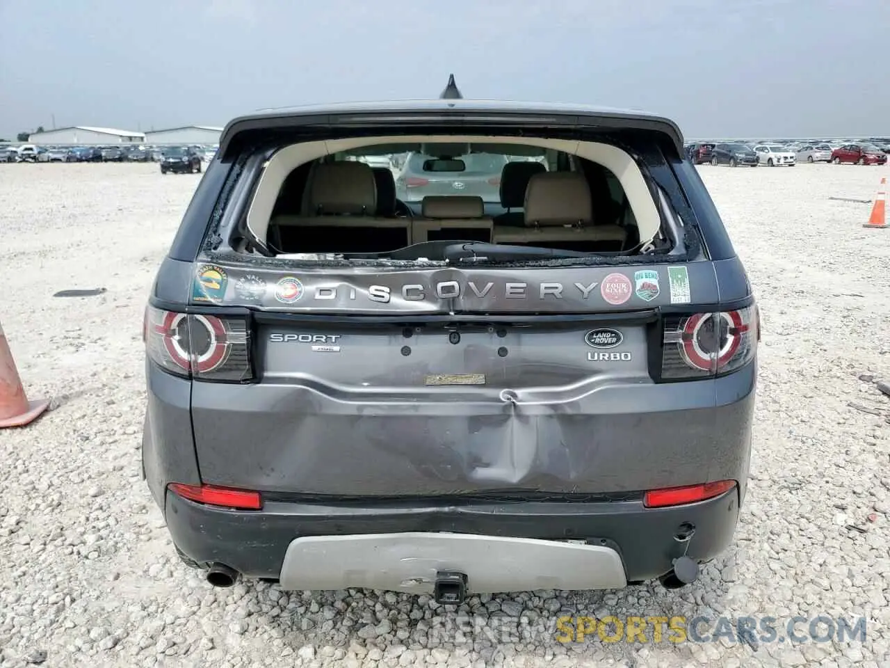 6 fotografías del automóvil dañado SALCR2FX9KH810534 LAND ROVER DISCOVERY 2019