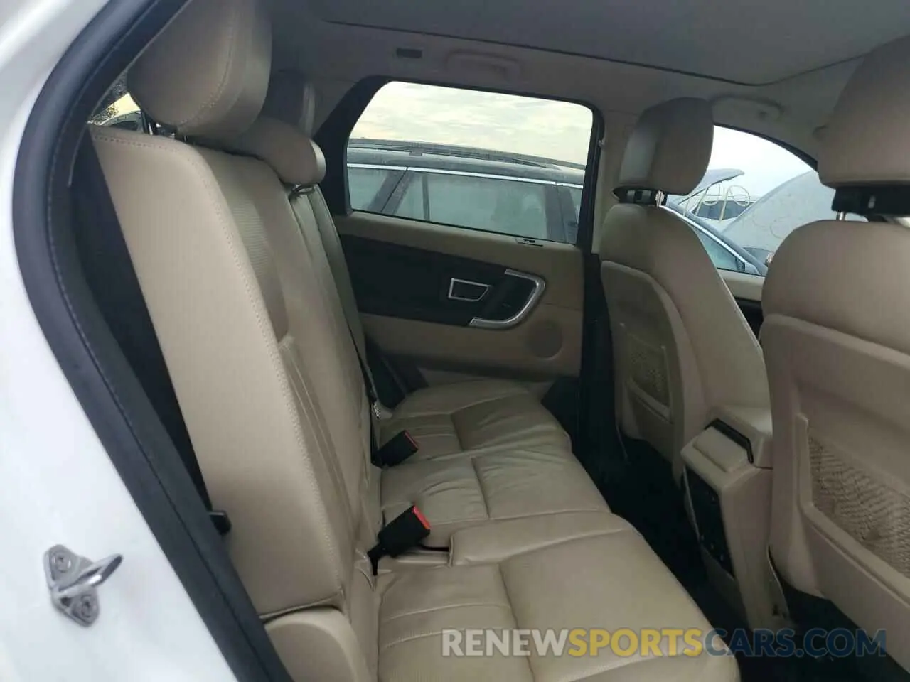 11 fotografías del automóvil dañado SALCR2FXXKH792576 LAND ROVER DISCOVERY 2019