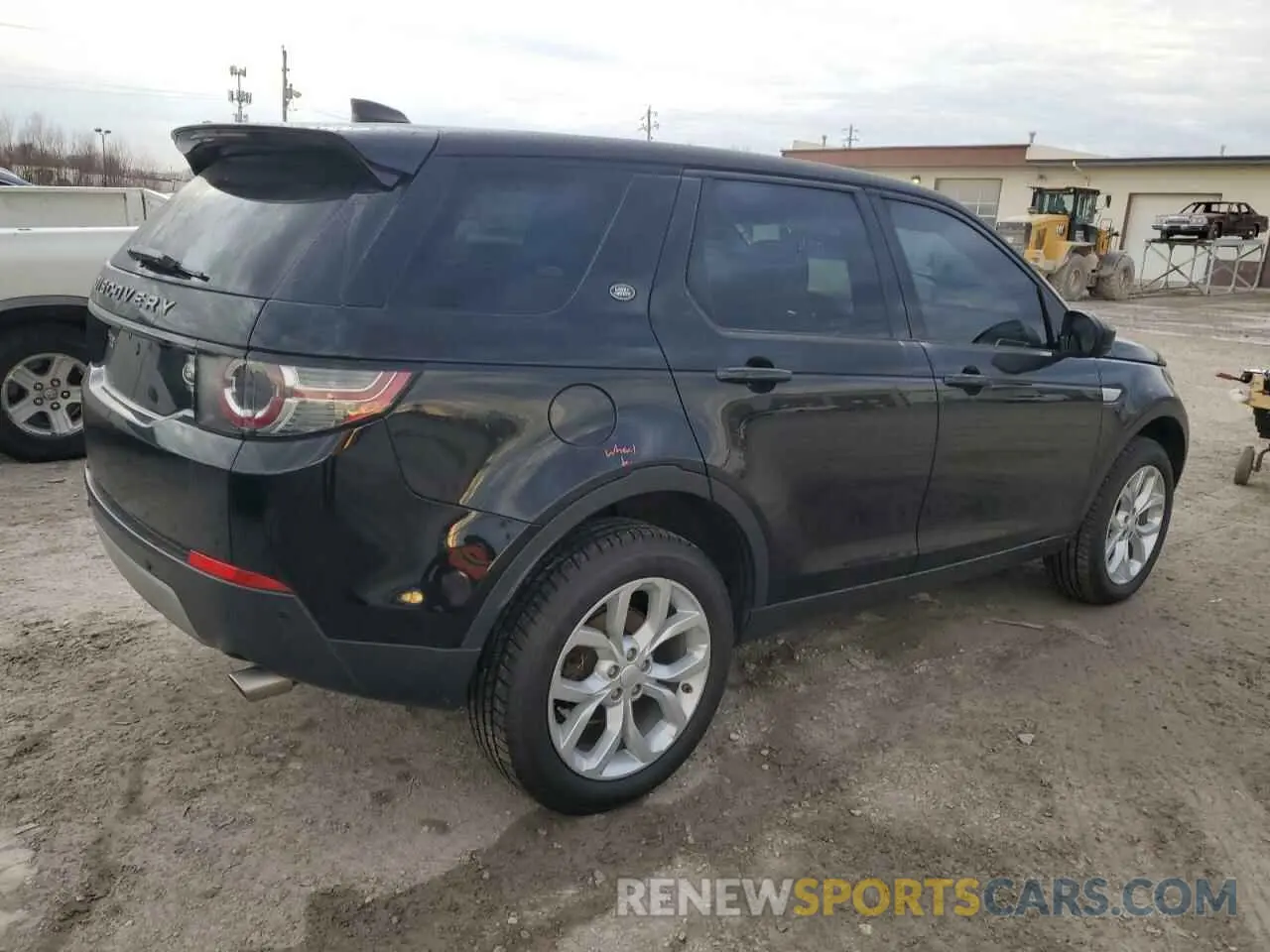 3 fotografías del automóvil dañado SALCR2FXXKH800708 LAND ROVER DISCOVERY 2019