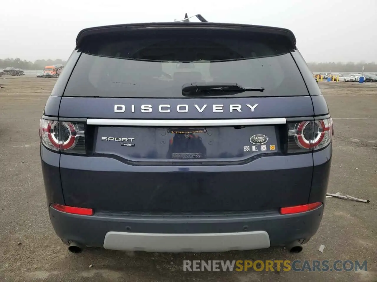 6 fotografías del automóvil dañado SALCT2FX2KH807217 LAND ROVER DISCOVERY 2019