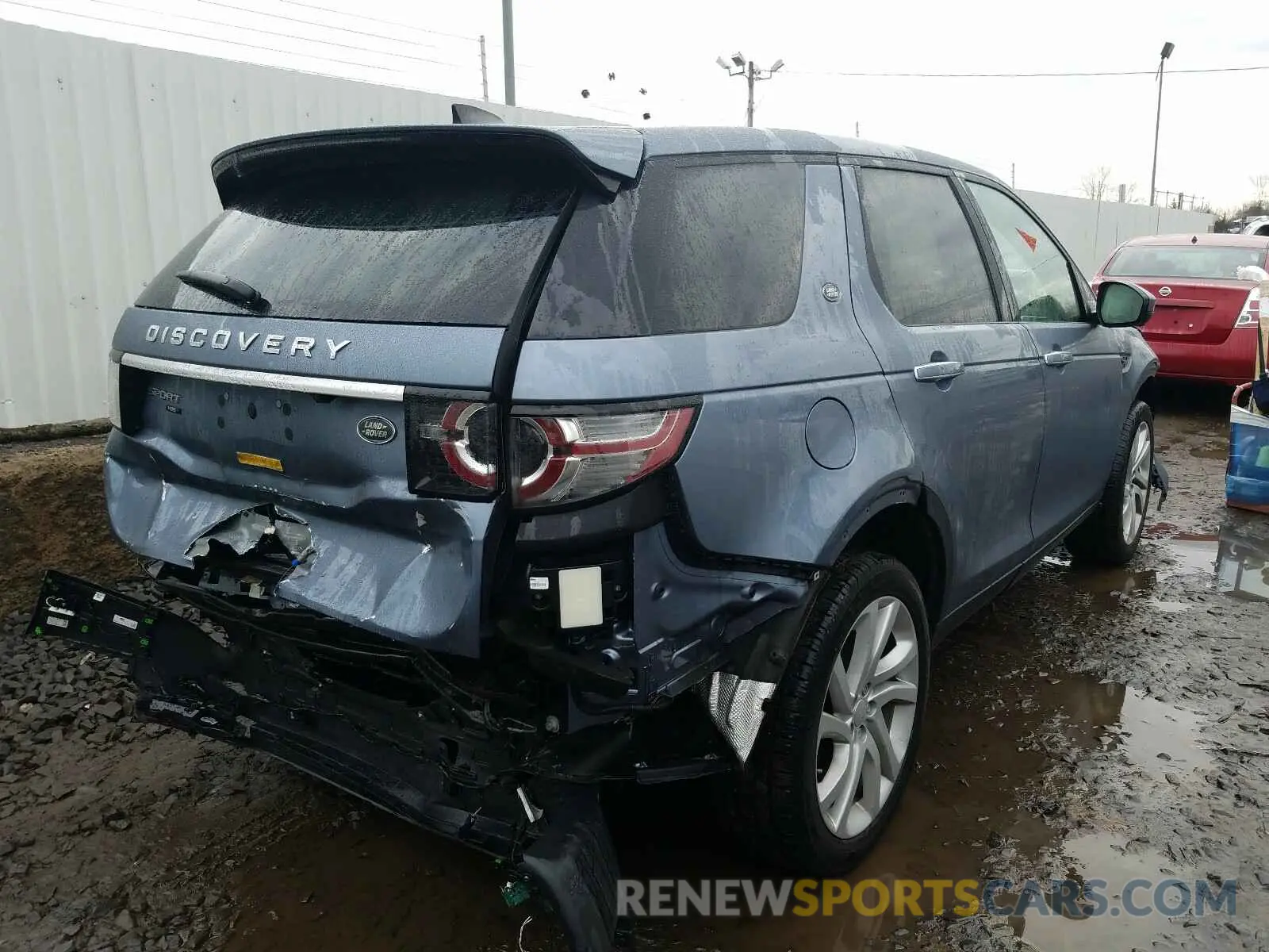 4 fotografías del automóvil dañado SALCT2FX3KH789116 LAND ROVER DISCOVERY 2019
