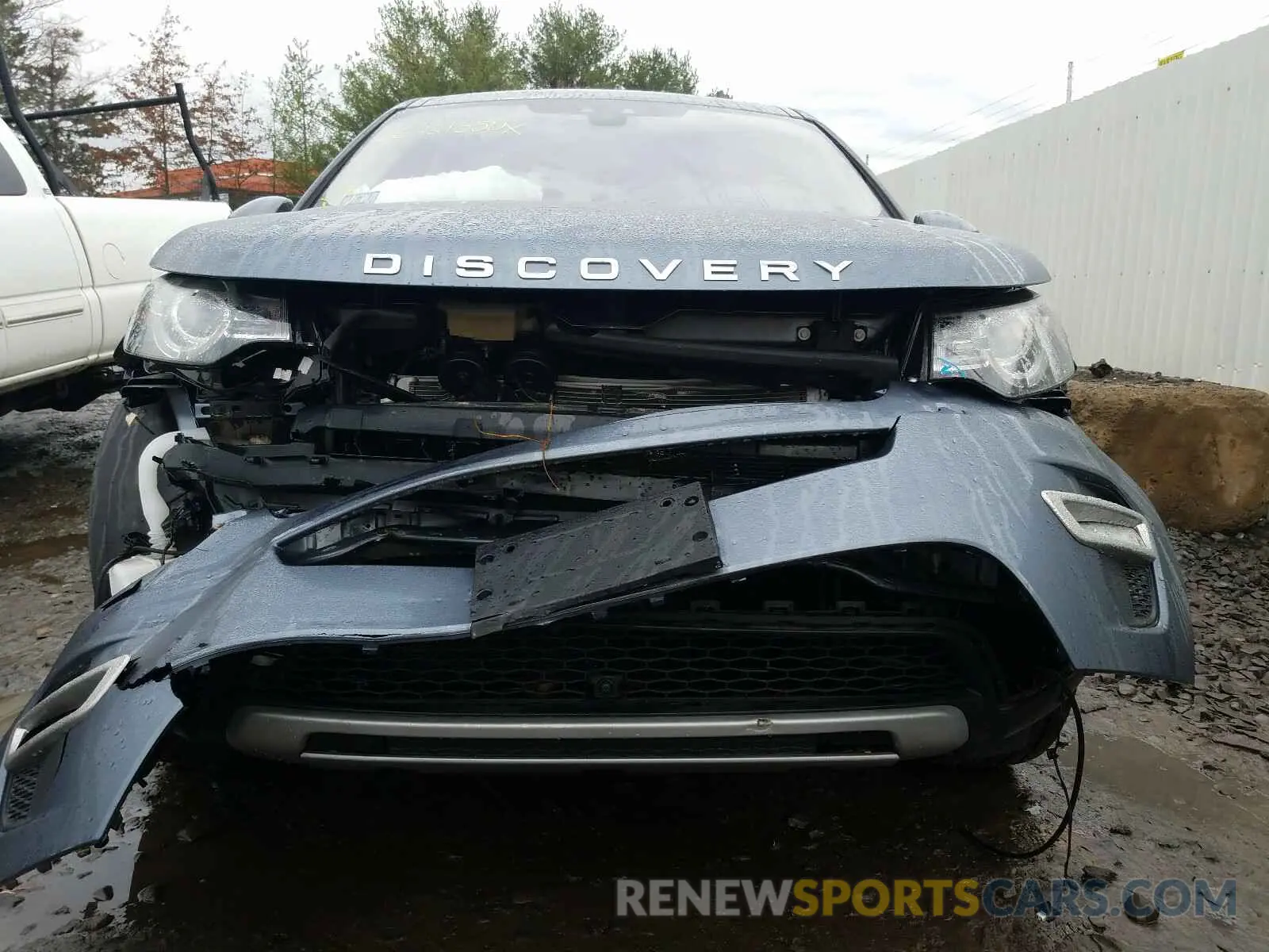 9 fotografías del automóvil dañado SALCT2FX3KH789116 LAND ROVER DISCOVERY 2019