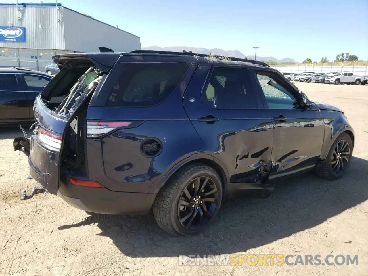 3 fotografías del automóvil dañado SALRG2RV1K2401649 LAND ROVER DISCOVERY 2019
