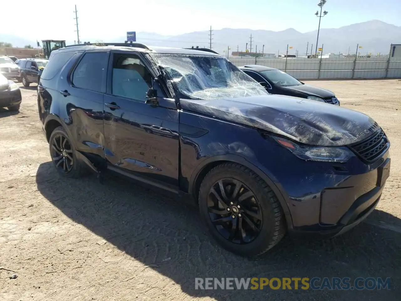 4 fotografías del automóvil dañado SALRG2RV1K2401649 LAND ROVER DISCOVERY 2019