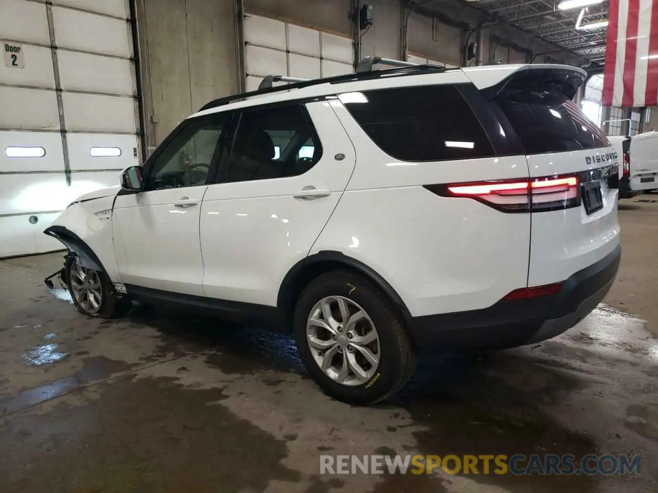 2 fotografías del automóvil dañado SALRG2RV4KA094368 LAND ROVER DISCOVERY 2019