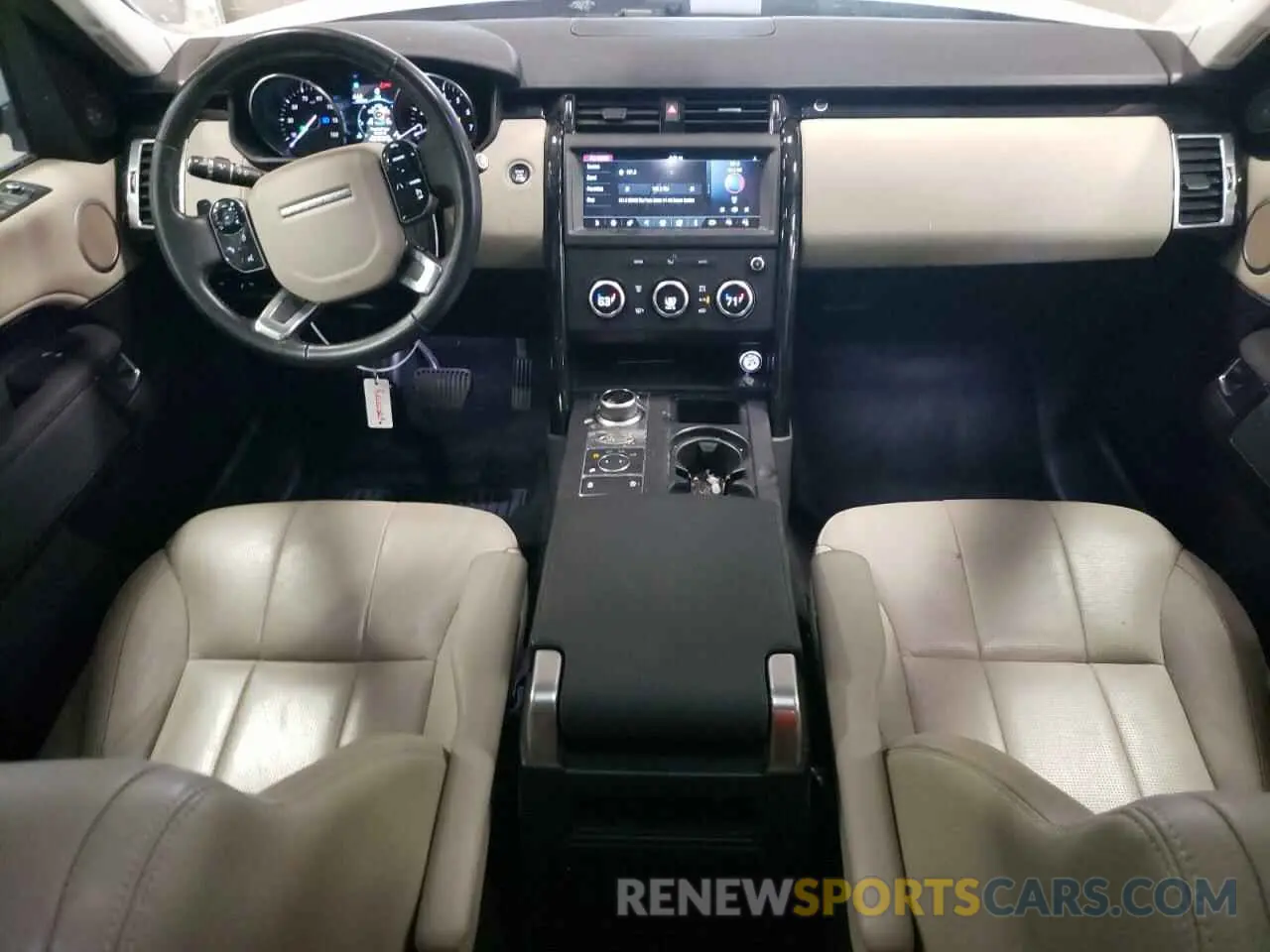 8 fotografías del automóvil dañado SALRG2RV4KA094368 LAND ROVER DISCOVERY 2019