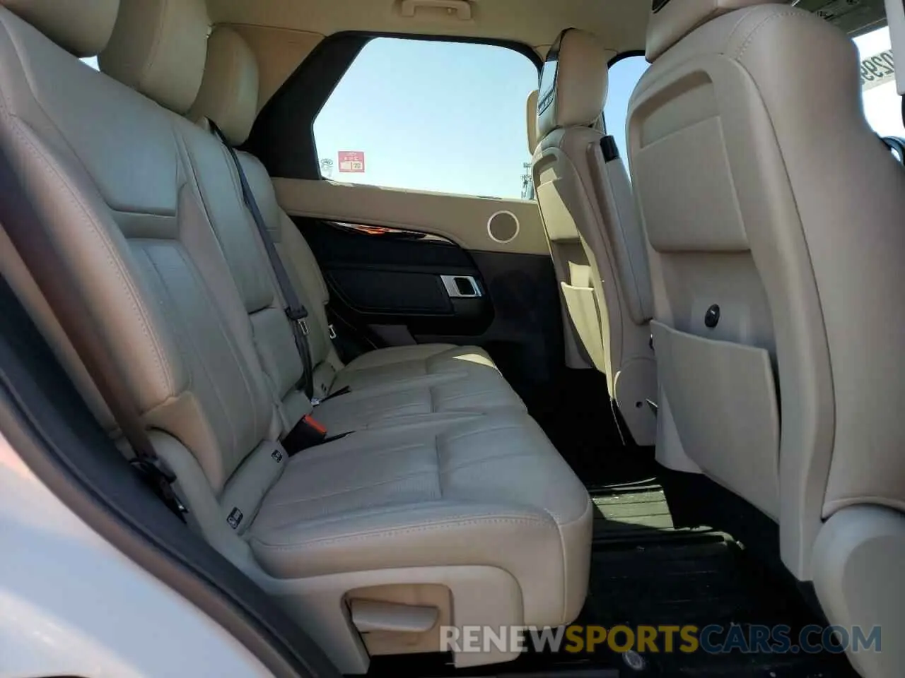 11 fotografías del automóvil dañado SALRG2RV6K2401047 LAND ROVER DISCOVERY 2019