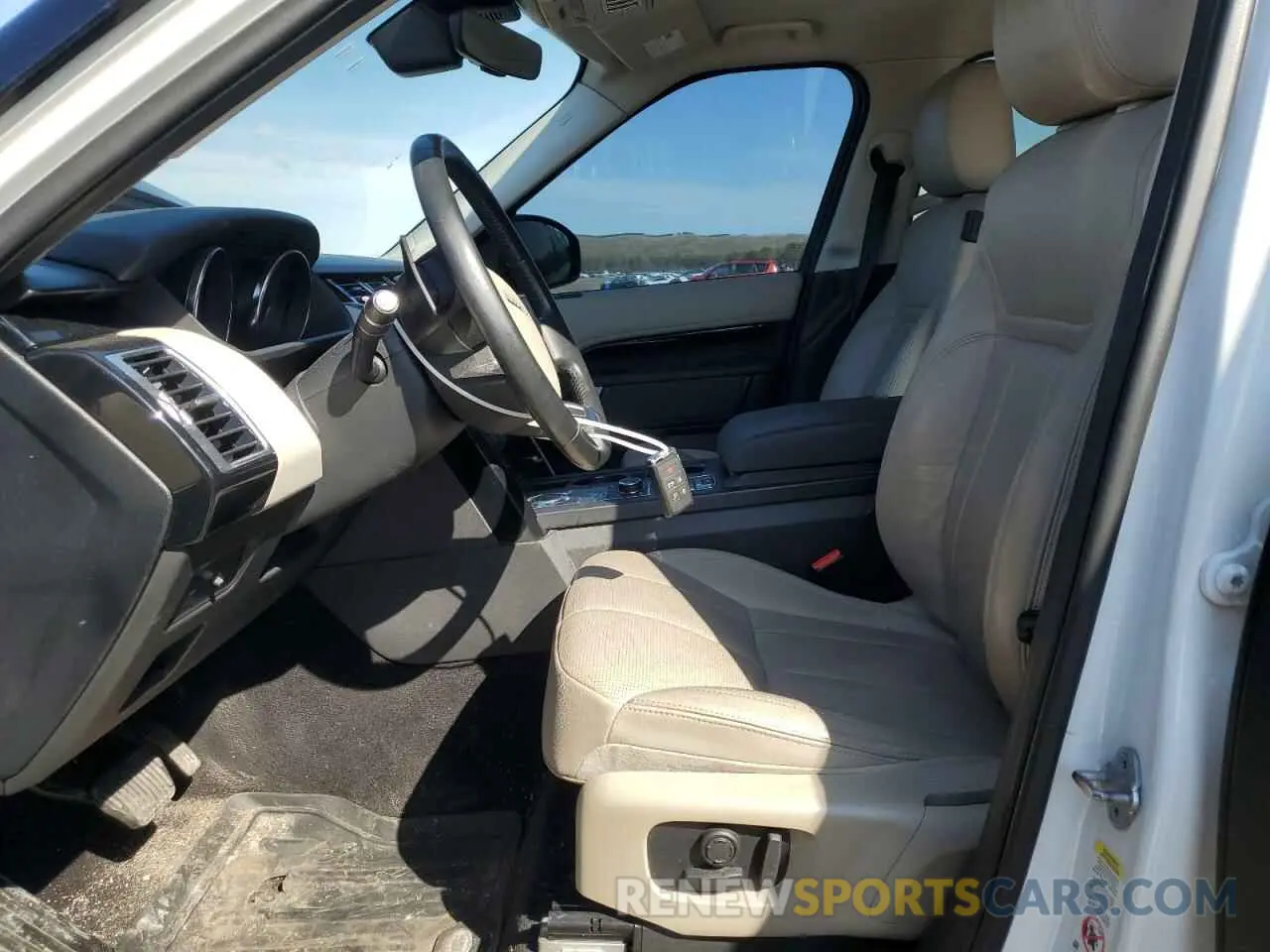 7 fotografías del automóvil dañado SALRG2RV6K2401047 LAND ROVER DISCOVERY 2019