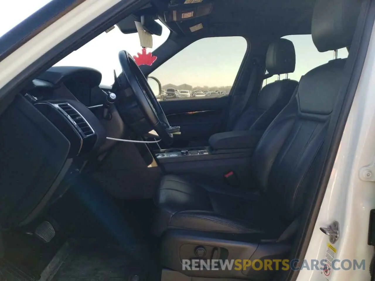7 fotografías del automóvil dañado SALRG2RV7K2401414 LAND ROVER DISCOVERY 2019