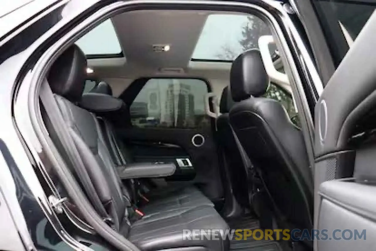 6 fotografías del automóvil dañado SALRG2RV9K2401382 LAND ROVER DISCOVERY 2019