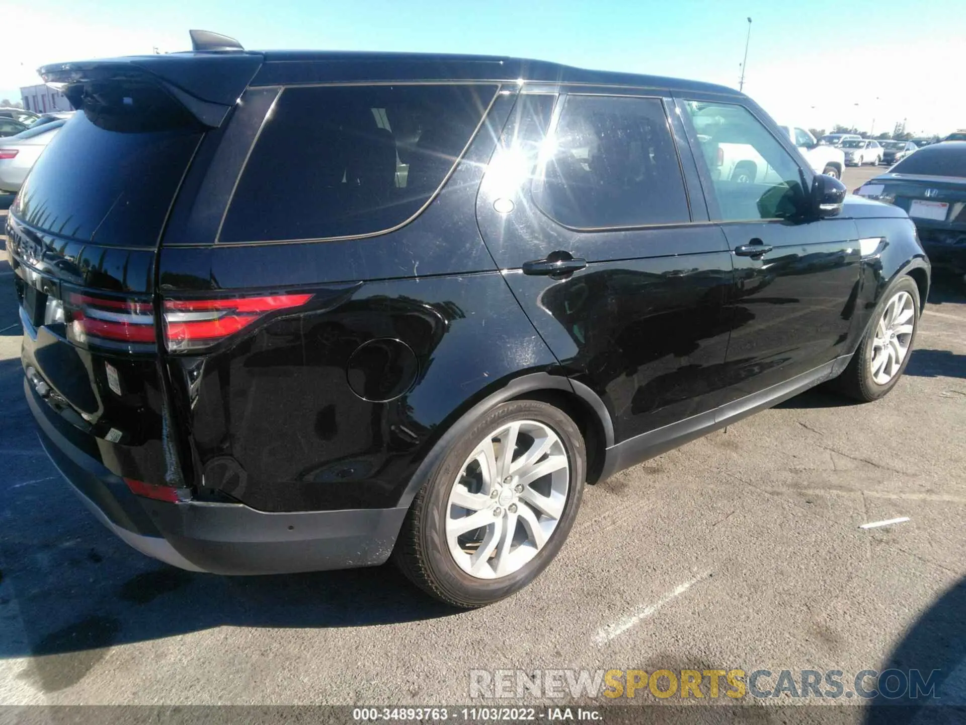4 fotografías del automóvil dañado SALRR2RV2K2414453 LAND ROVER DISCOVERY 2019