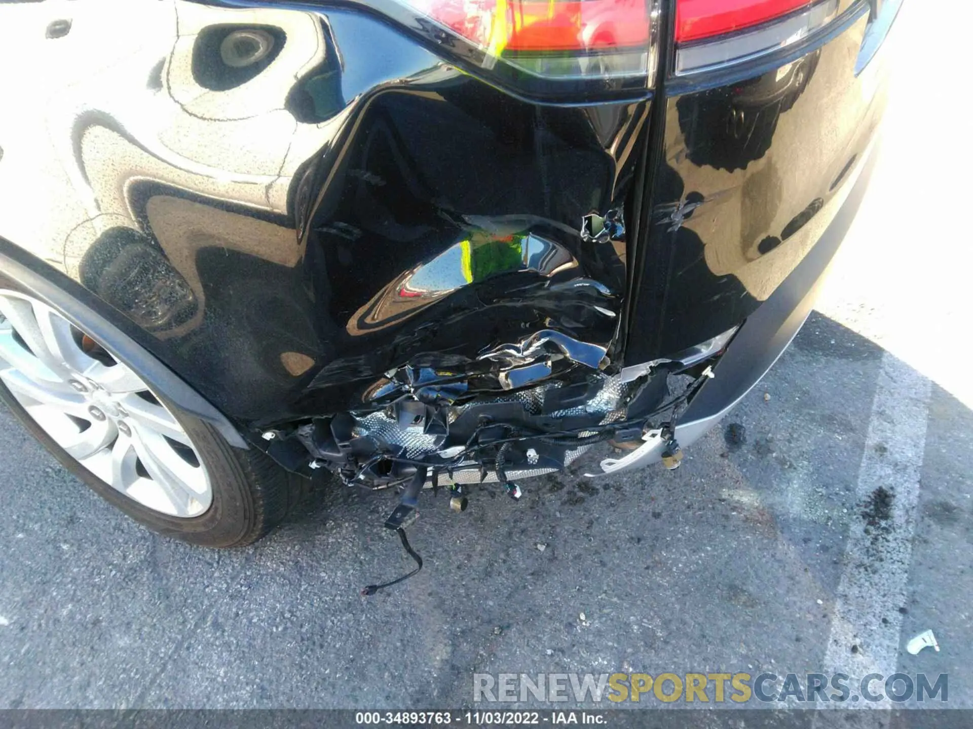 6 fotografías del automóvil dañado SALRR2RV2K2414453 LAND ROVER DISCOVERY 2019